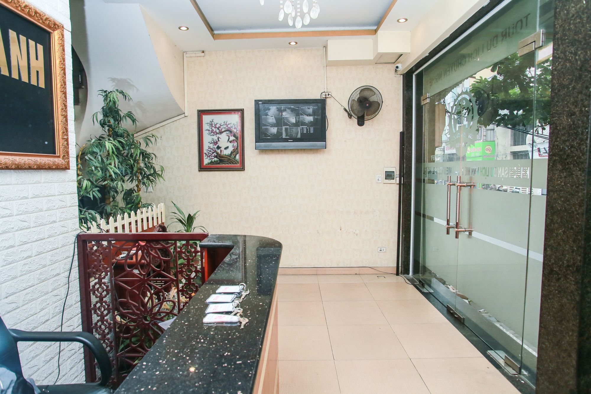 Reddoorz Near Hanoi Railway Station Kültér fotó